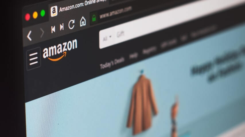 The search bar at the top of the Amazon homepage.